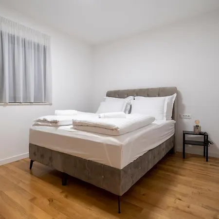 Ferienwohnung Mistral Retreat Zadar Exterior foto